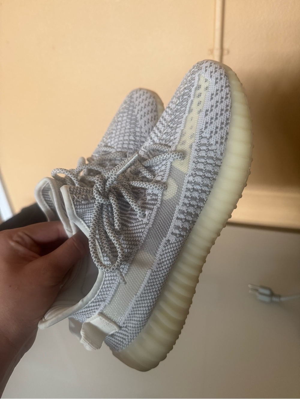 Yeezy static 350s size 8 men’s